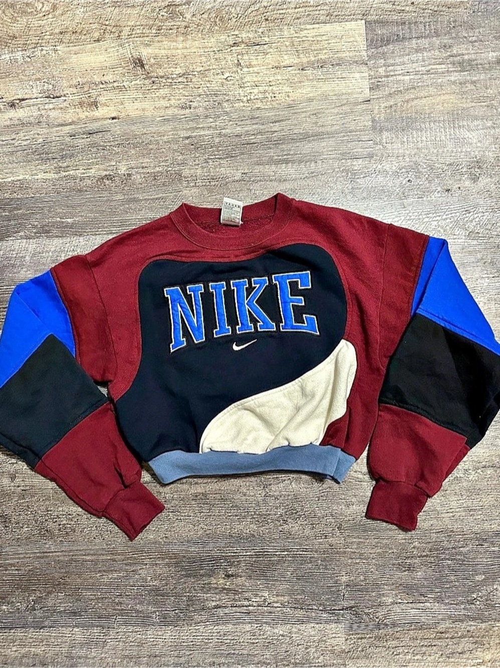 Vintage/Y2K Reworked Nike Center Spellout Cropped Sweatshirt (1-of-1) S/M